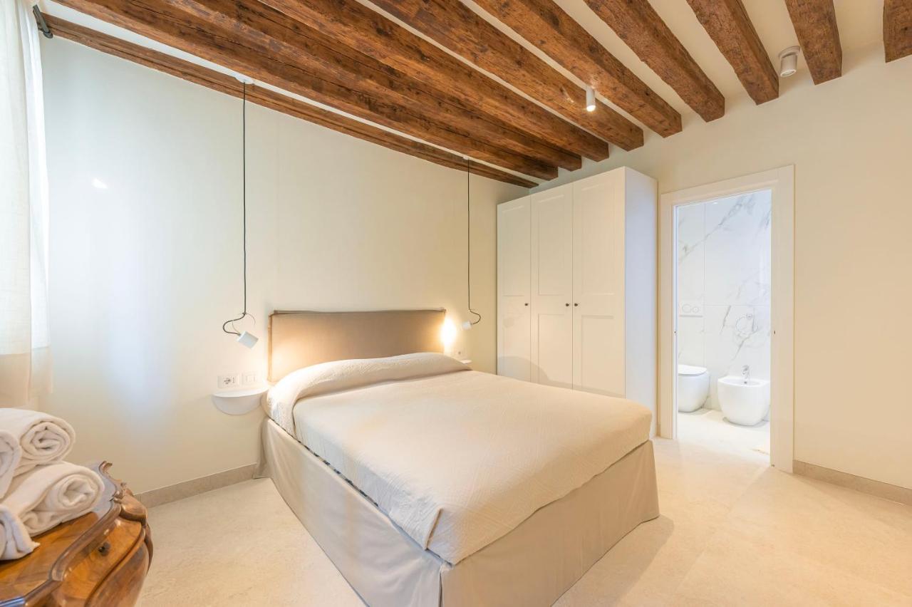Grifalcon D'Oro - Venice City Center Luaran gambar